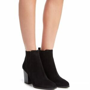 Marc Fisher Mlalva bootie suede black 8.5
